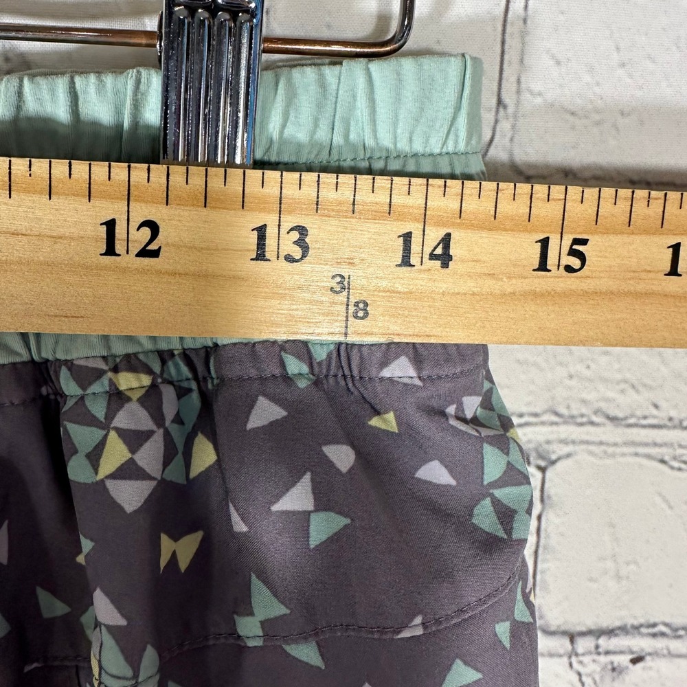 Patagonia Nine Trails Shorts Womens Small Grey Geometric Triangle Print 57622 - Picture 4 of 9